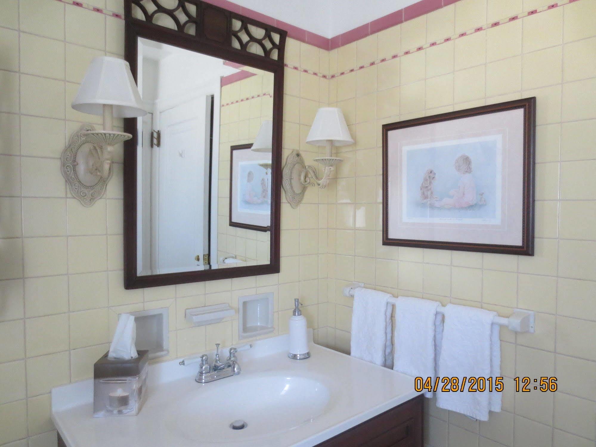 Robinsong Bed & Breakfast Thorold Exterior photo