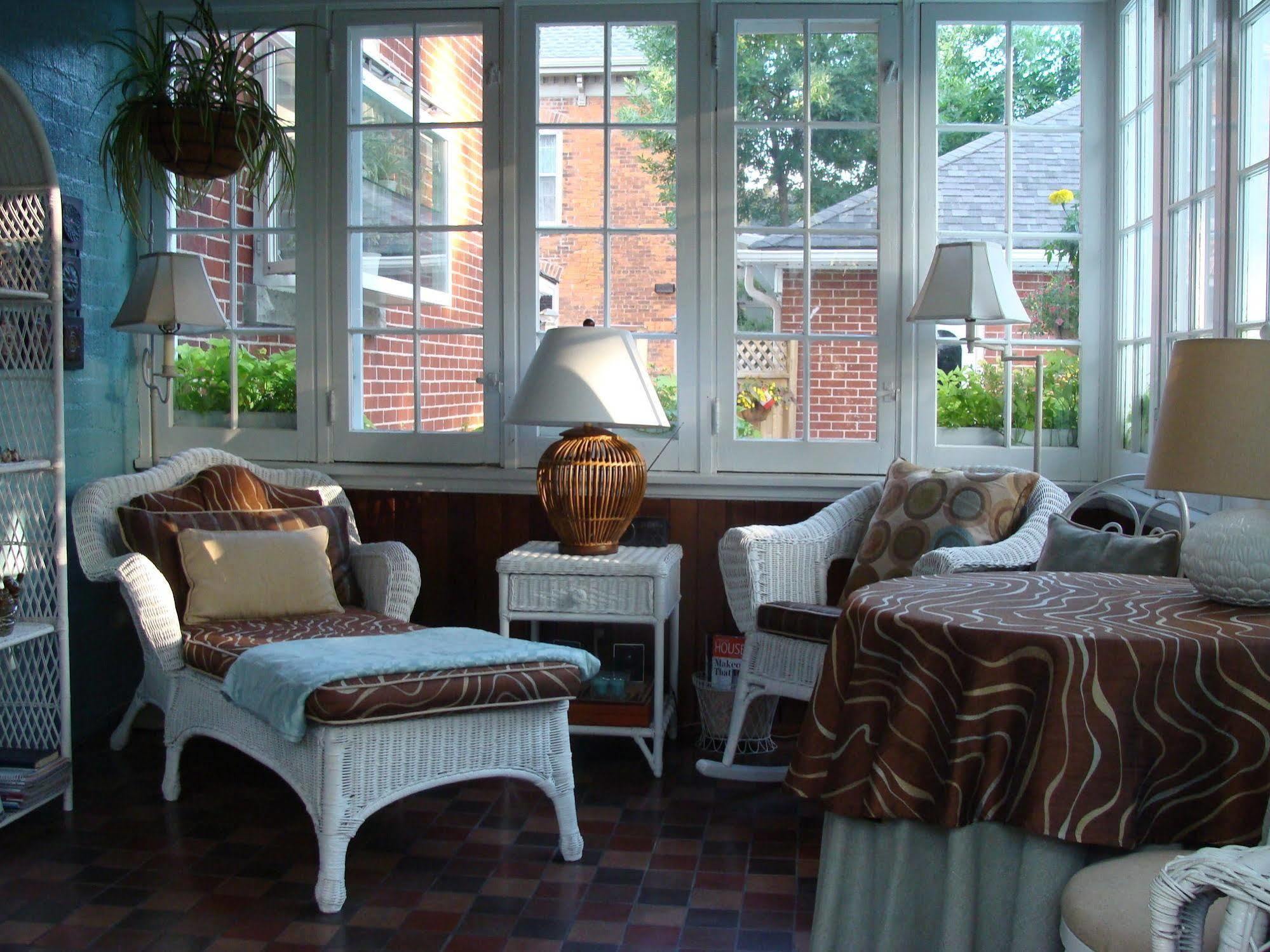 Robinsong Bed & Breakfast Thorold Exterior photo